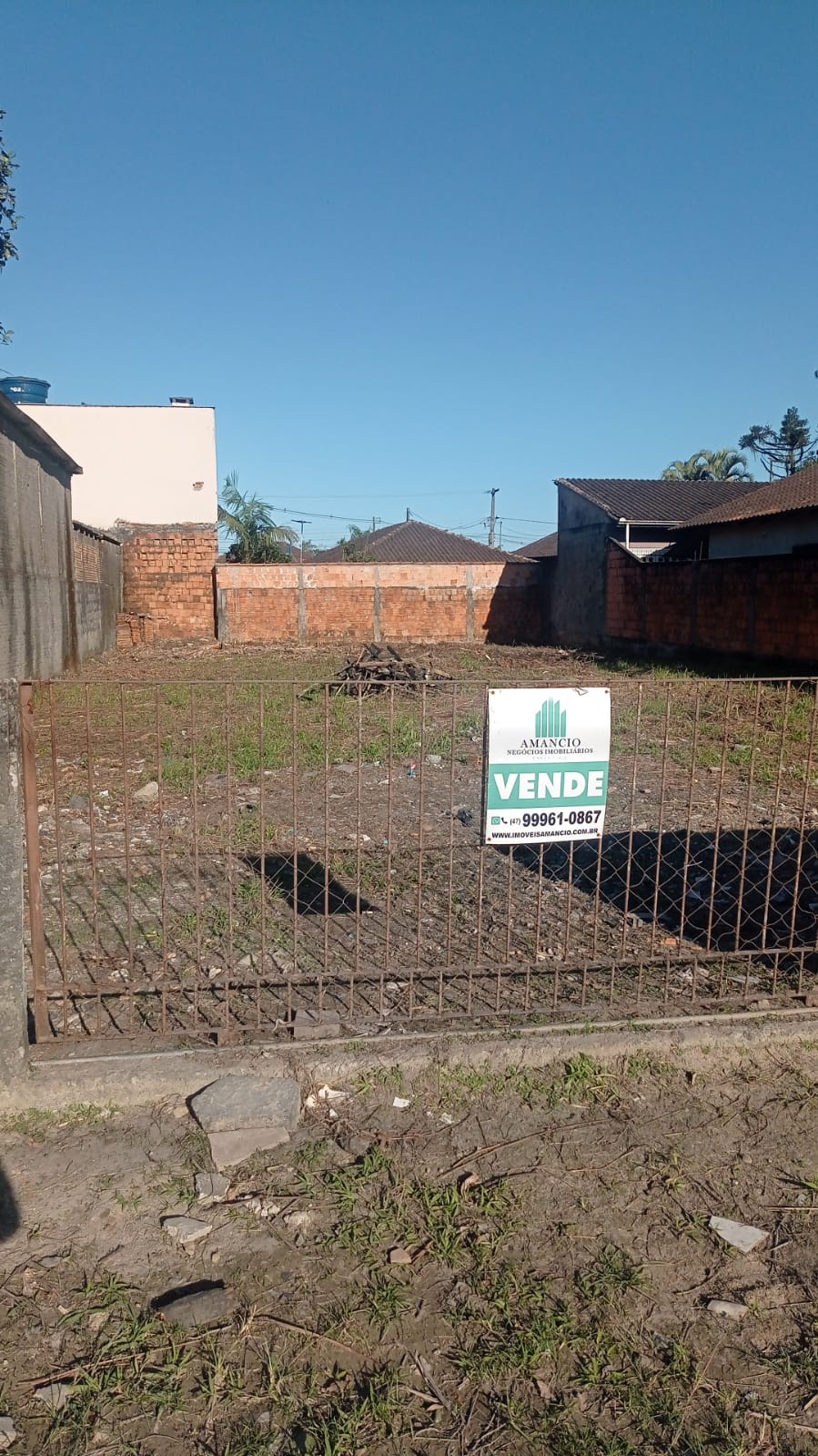 8D8ABCFD-A330-423E-91EB-507E1FE15476